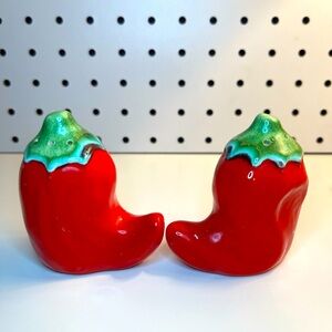 Vintage Ceramic Red Chili Pepper Salt & Pepper Shakers Branded ‘B J’